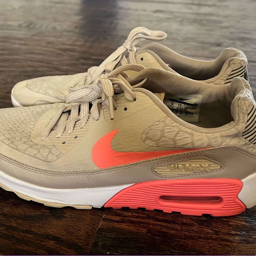 Nike Air Max Women's Sneakers - Beige and Coral - Picture 2 of 4